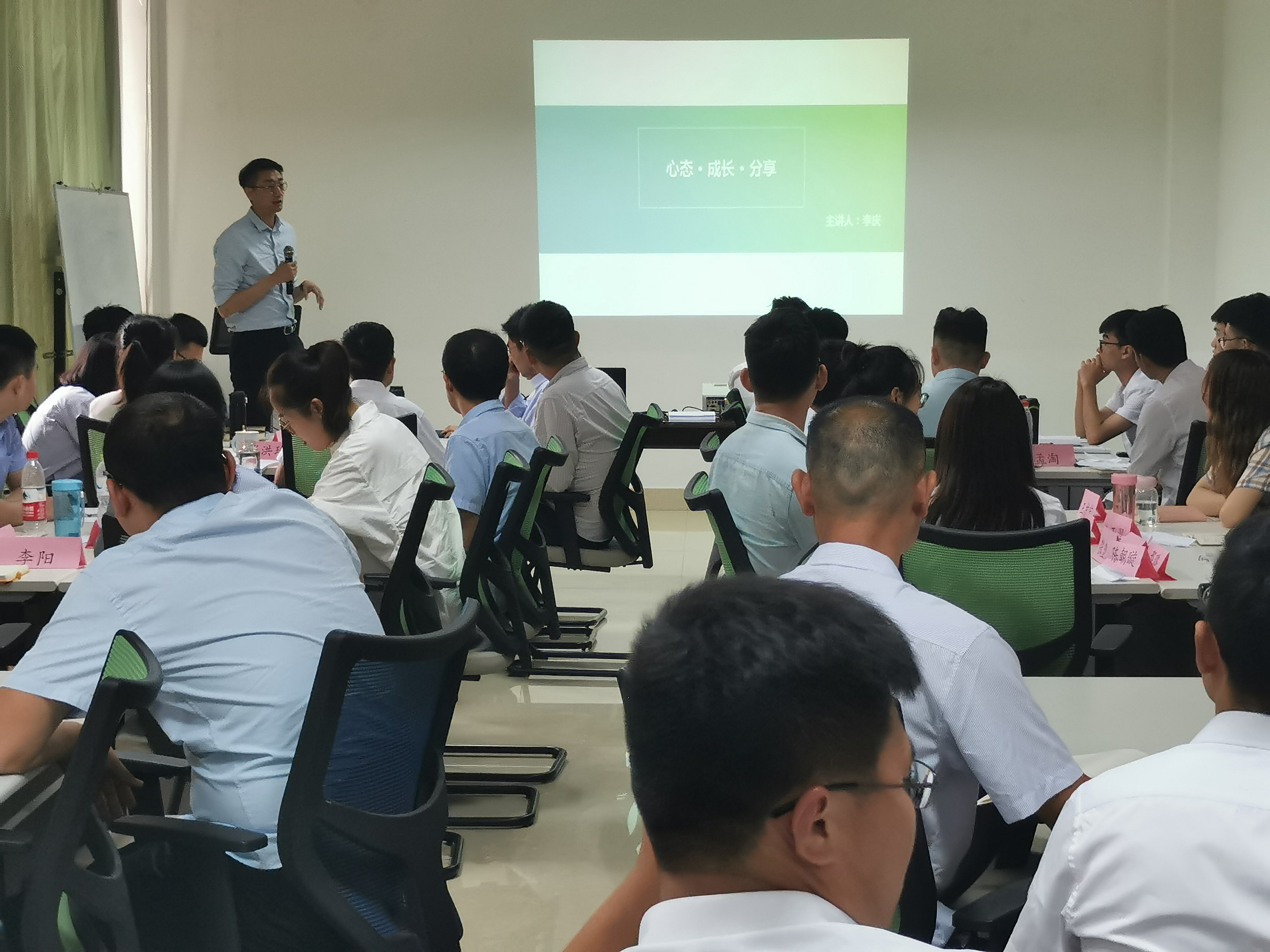 1595990732176323.jpg 7.李慶.jpg