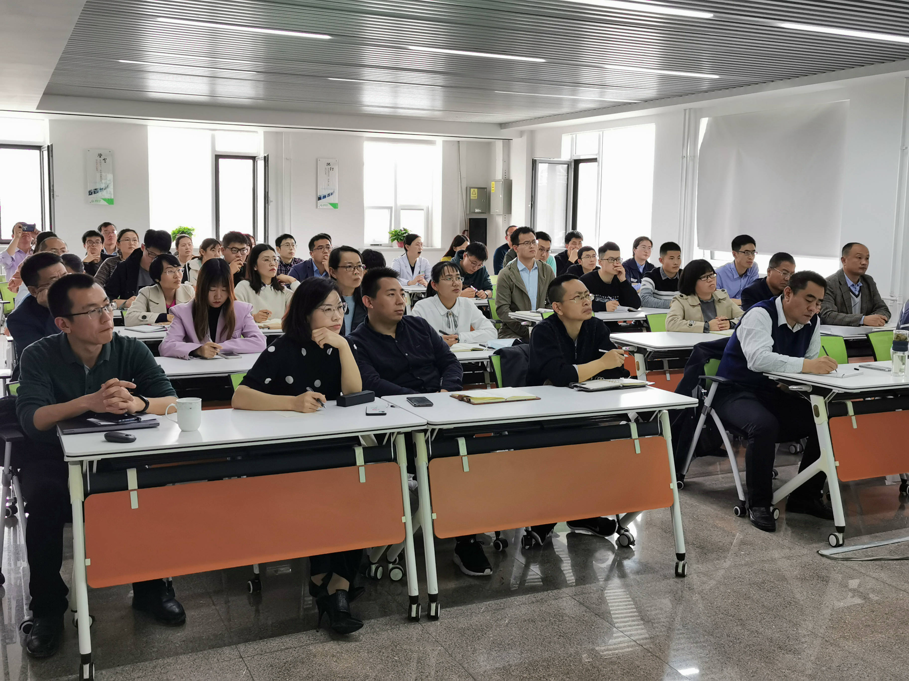 1607063808813885.jpg 現(xiàn)場照片2.jpg